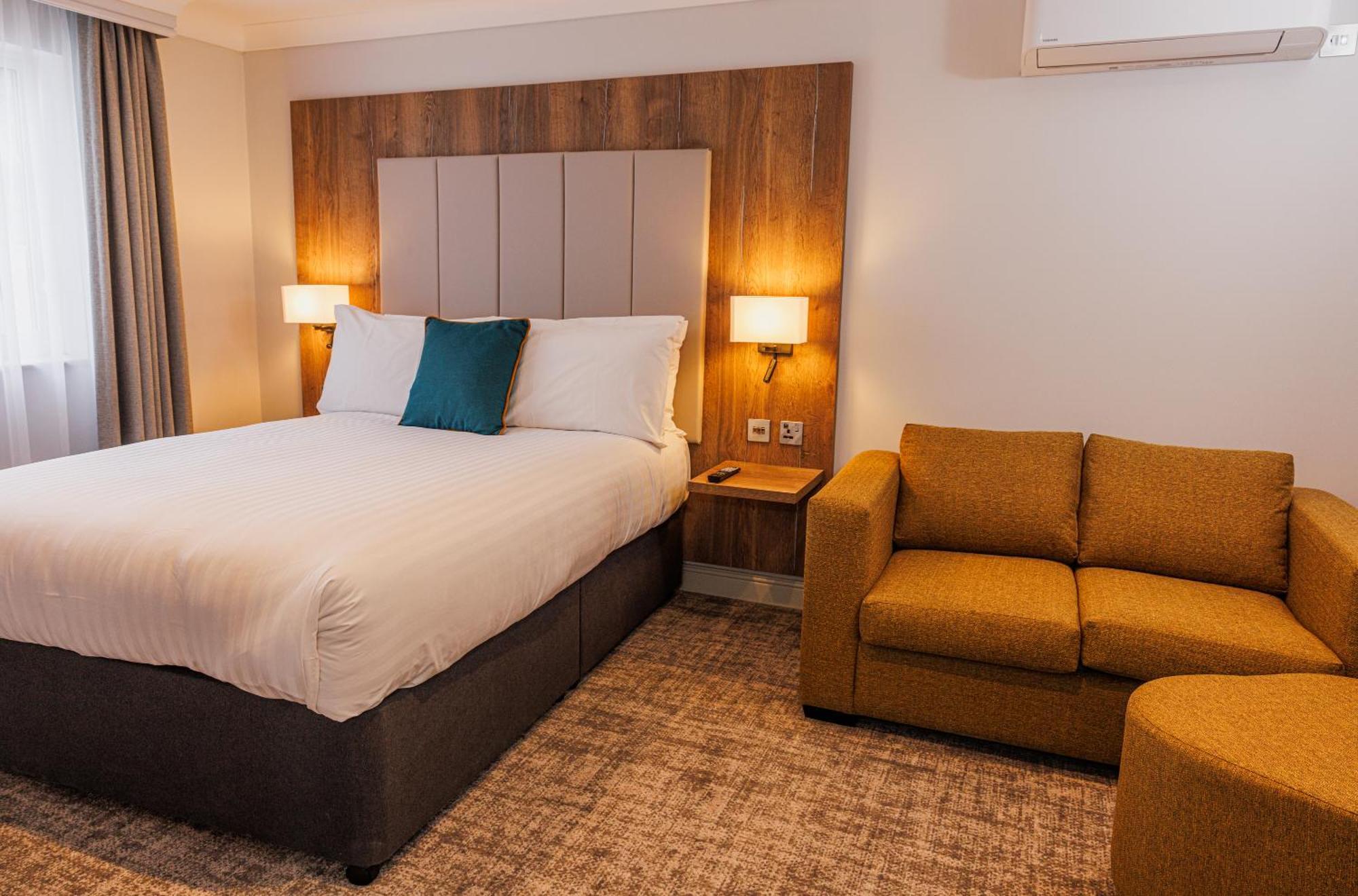Crowne Plaza East Midlands Airport By Ihg Hotel Derby Exterior foto