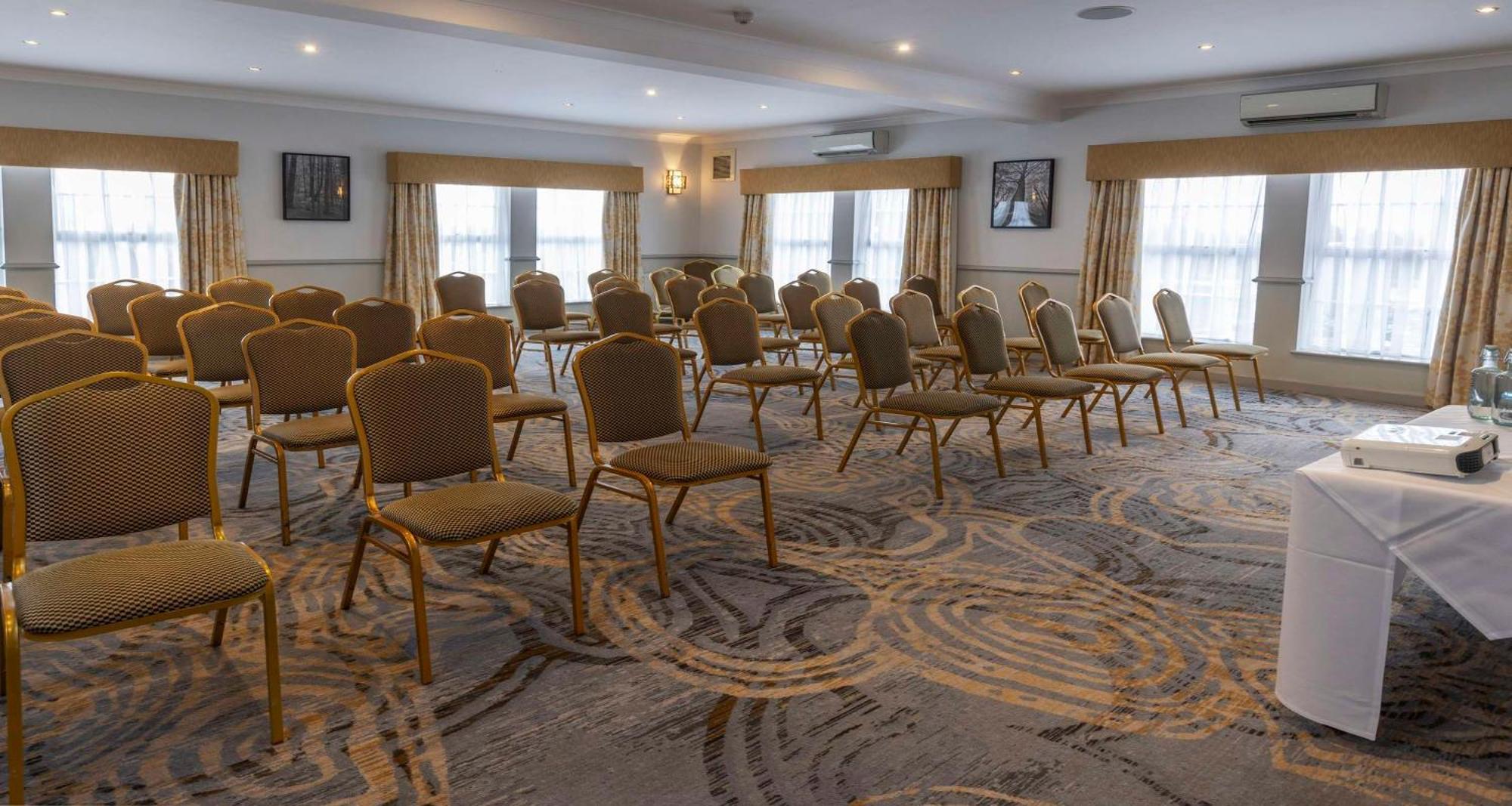 Crowne Plaza East Midlands Airport By Ihg Hotel Derby Exterior foto
